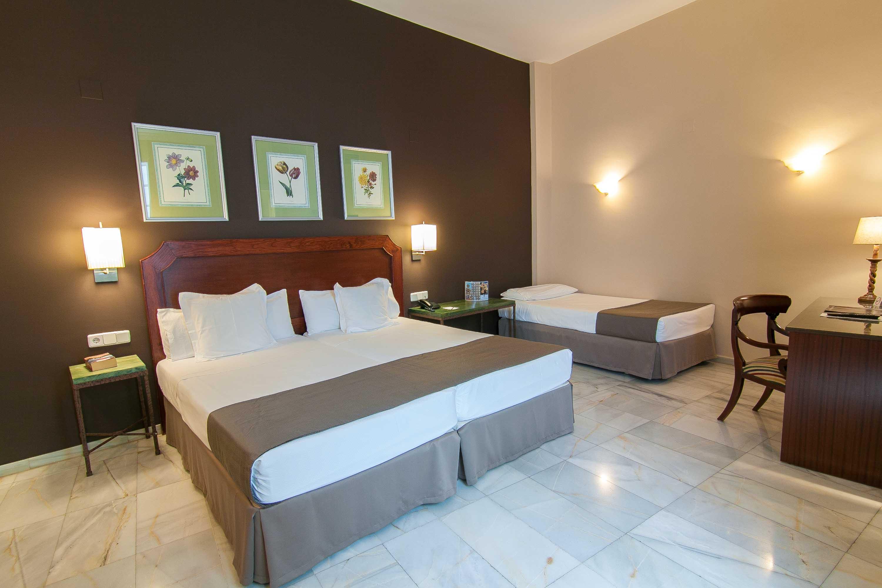 Hotel San Gil Sevilla Eksteriør bilde